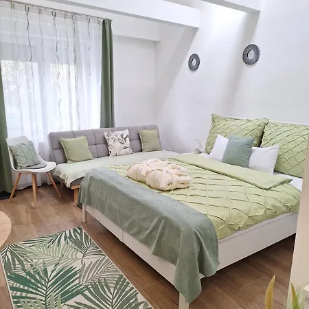 Várfal Ii Apartamento Eger