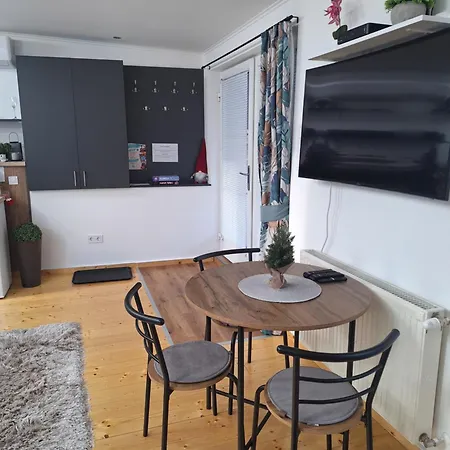 Várfal Ii Apartamento *