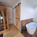 Varfal Ii Apartament