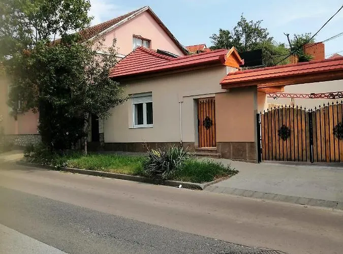 Varfal Ii Апартаменты *